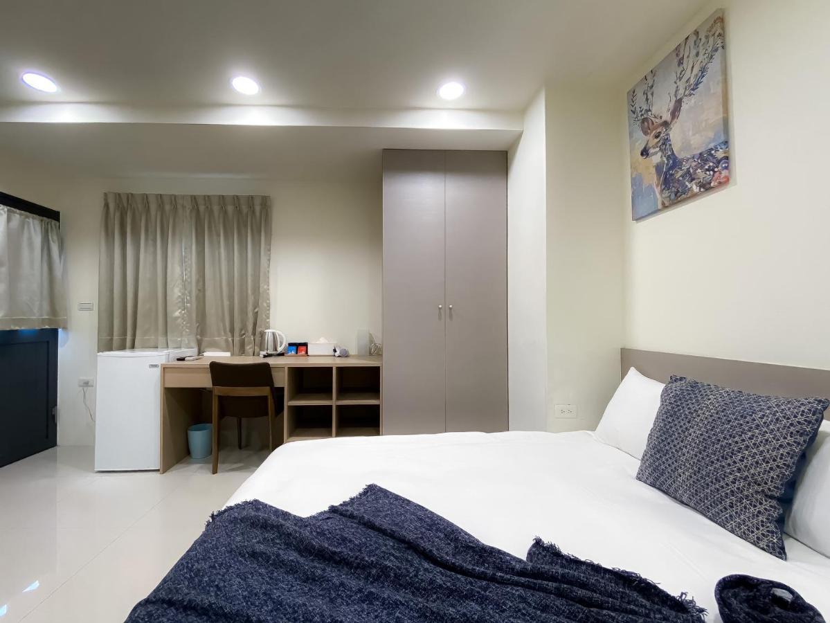 Hotel Sleeping Quilt Taichung Exterior foto