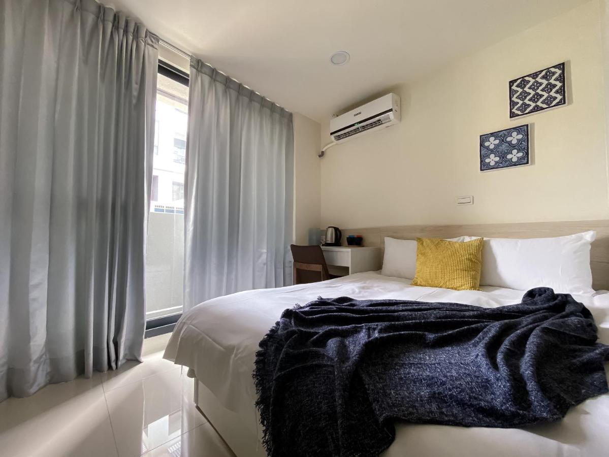 Hotel Sleeping Quilt Taichung Exterior foto