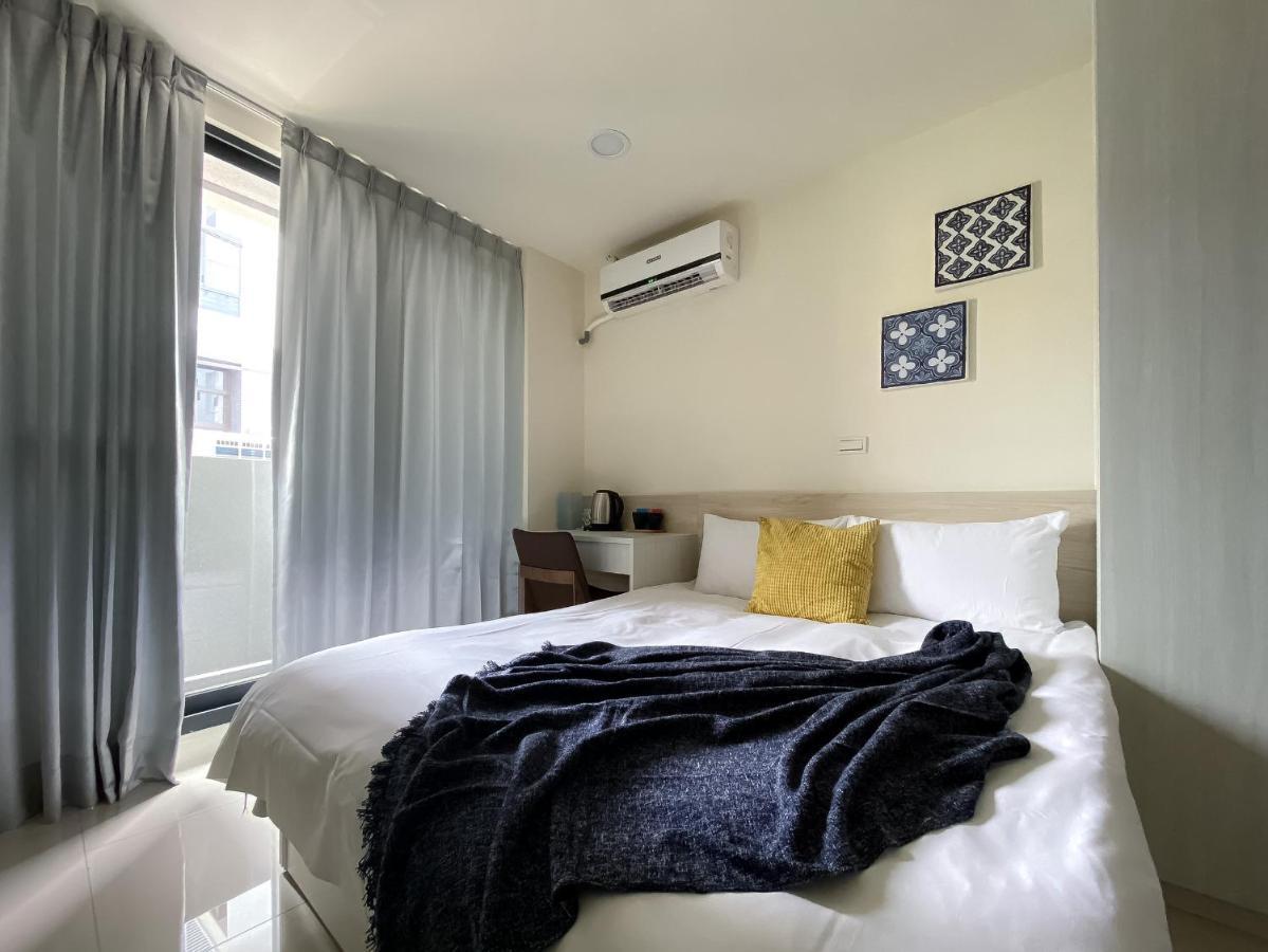 Hotel Sleeping Quilt Taichung Exterior foto