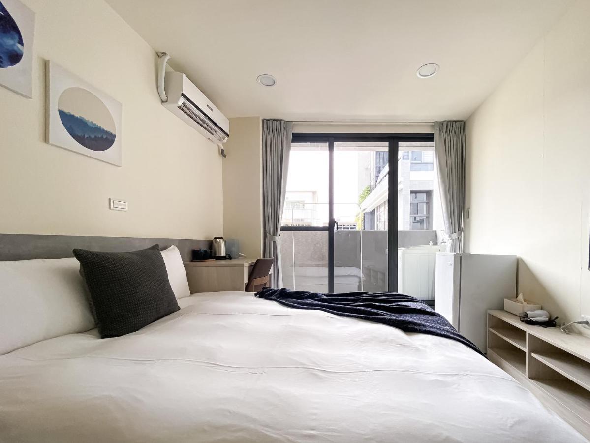 Hotel Sleeping Quilt Taichung Exterior foto