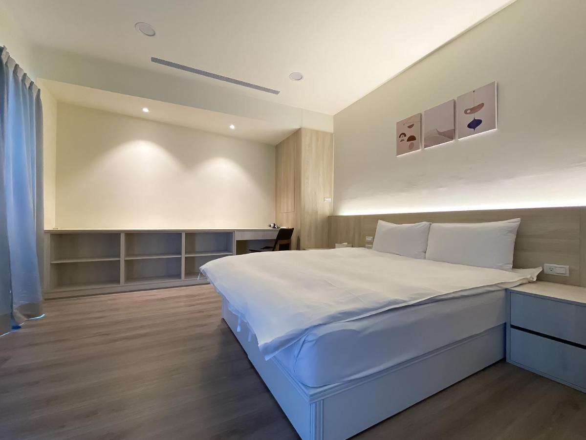 Hotel Sleeping Quilt Taichung Exterior foto